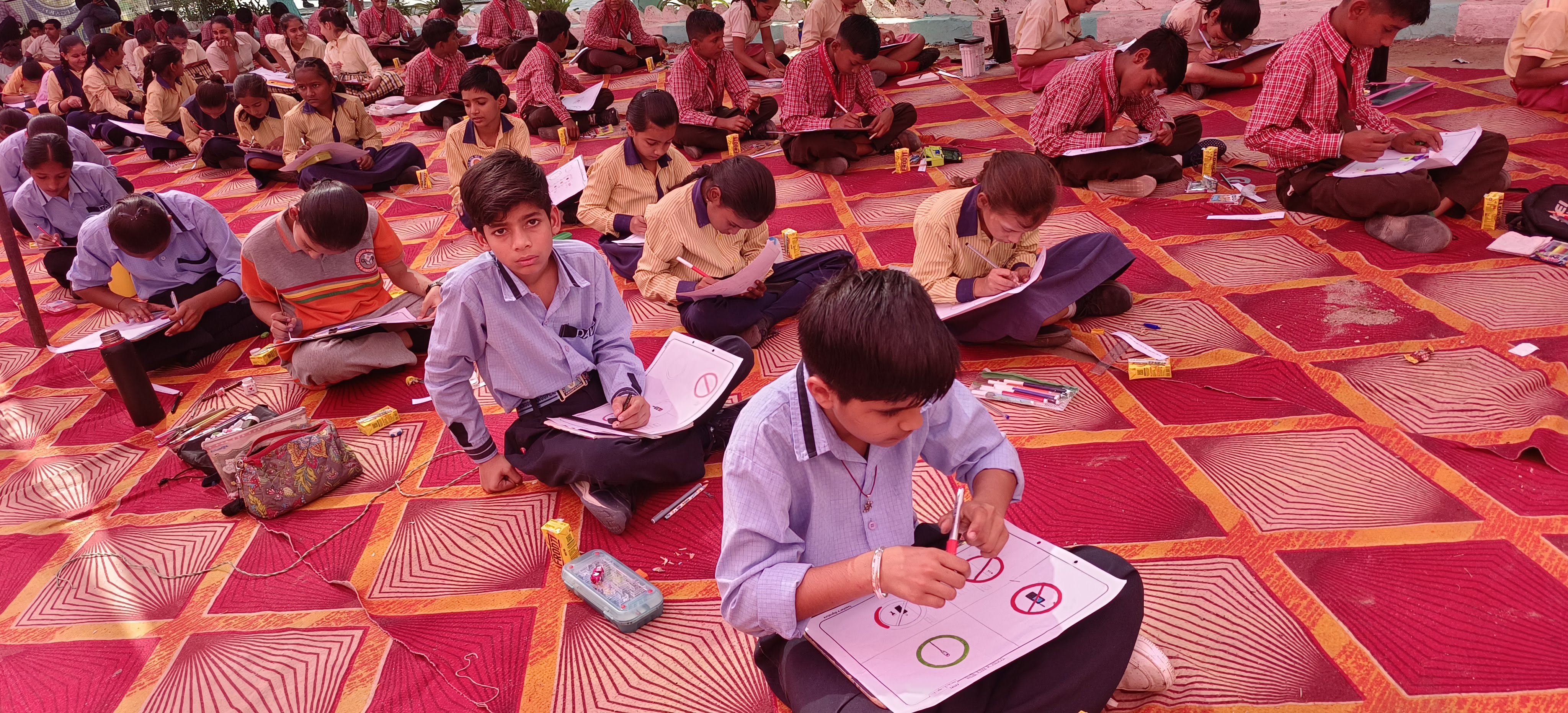 Free HTML5 Bootstrap Template by FreeHTML5.co